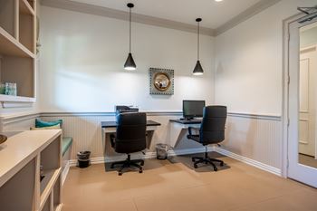 Wi-fi computer lounge
